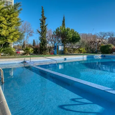 Appartement Derbi Per 5 Persones Amb Piscina Comunitaria A Prop Del Port D'aro I De La Platja *